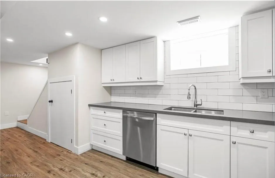 42 East 41st Street, #LOWER