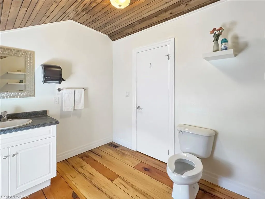 423 King Street E, #1
