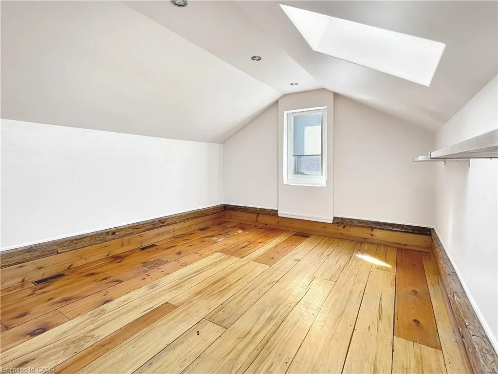 423 King Street E, #1