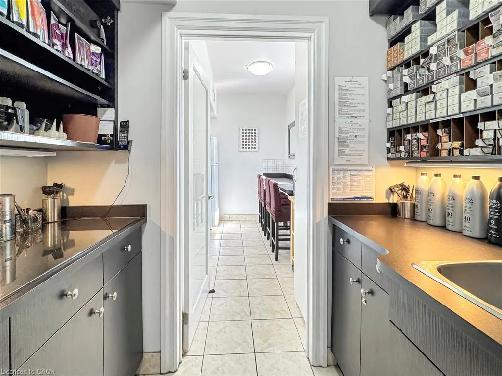 423 King Street E, #1
