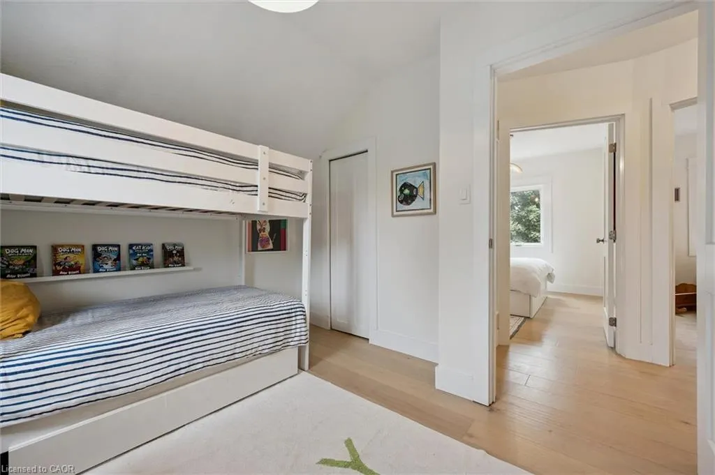 100 Dekay Street