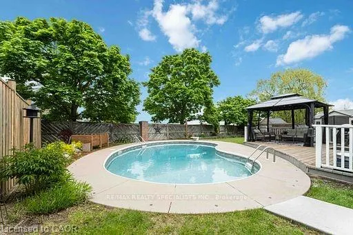 17 Rannie Court