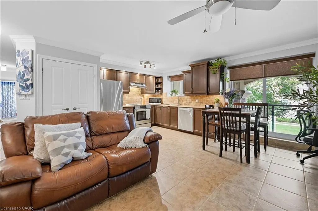 1212 Fennell Avenue E, #304