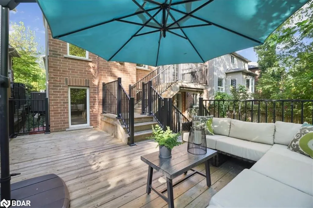 23 Woodlawn Court