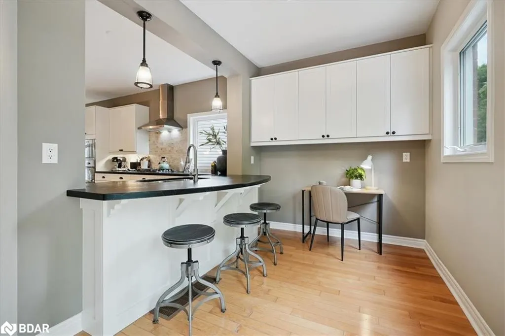 23 Woodlawn Court