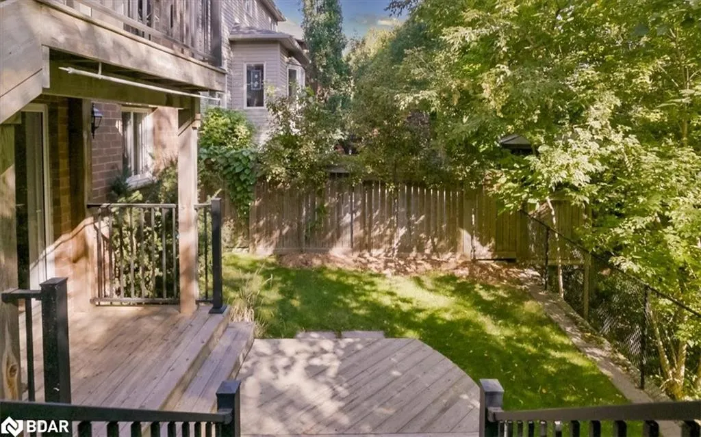 23 Woodlawn Court