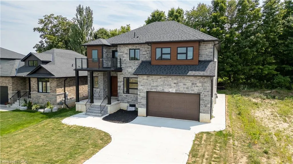 25 Sunview Drive