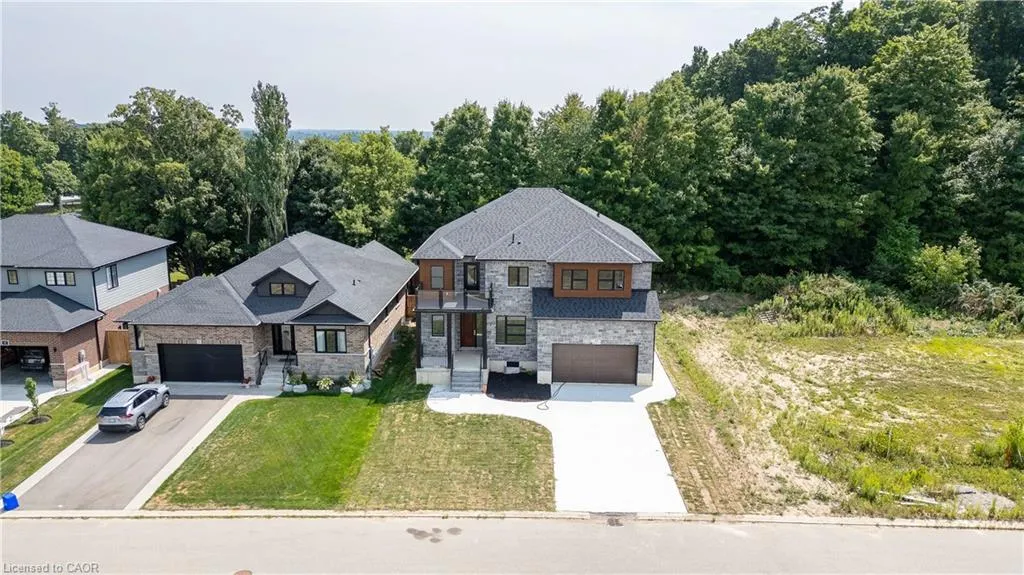 25 Sunview Drive