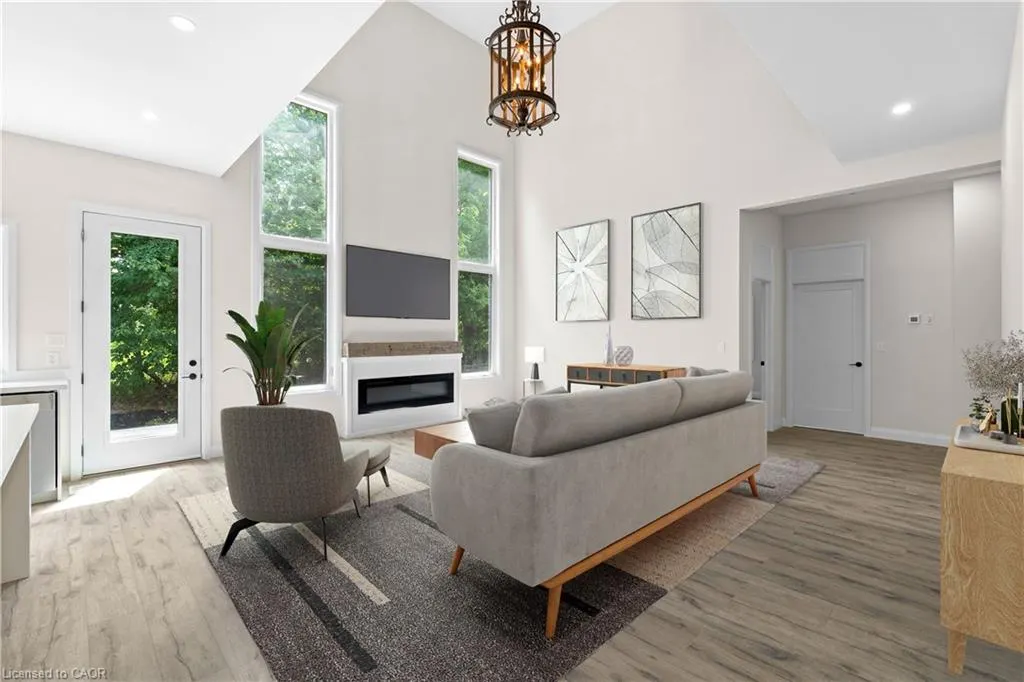 25 Sunview Drive