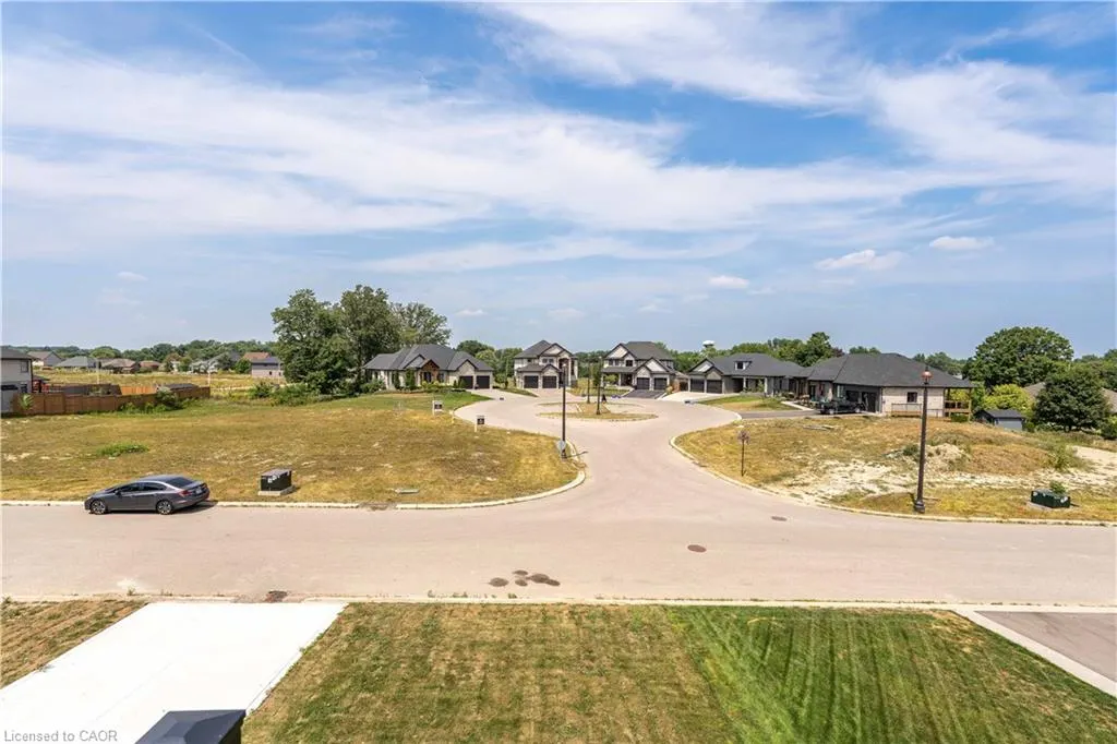 25 Sunview Drive