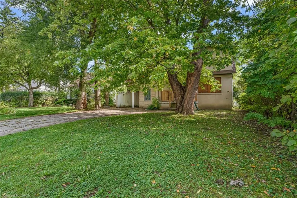 63 Minnewawa Road