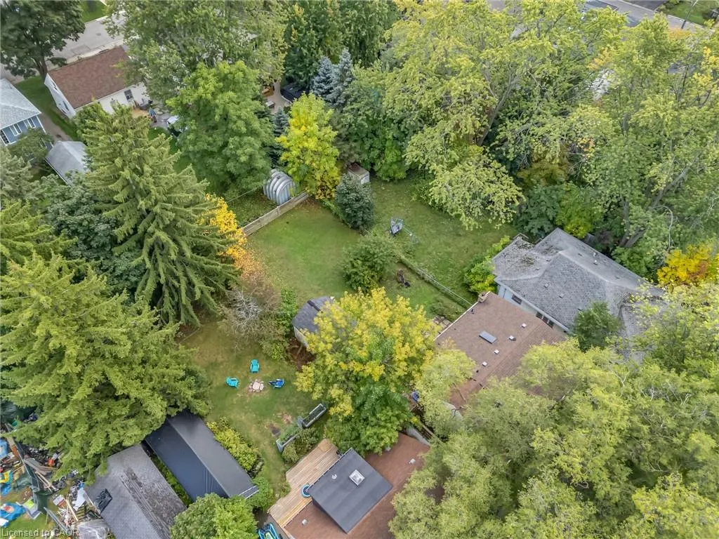 63 Minnewawa Road