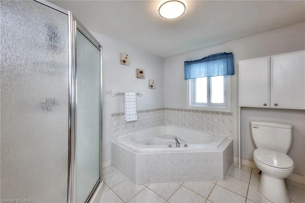 6 Heatherwood Place