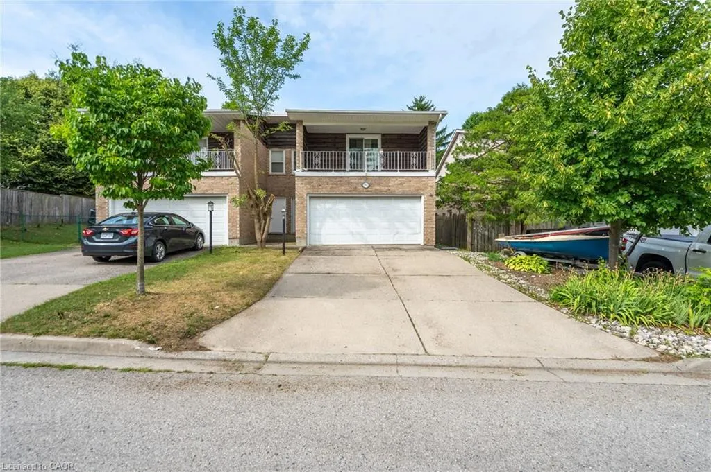 257 Homestead Crescent