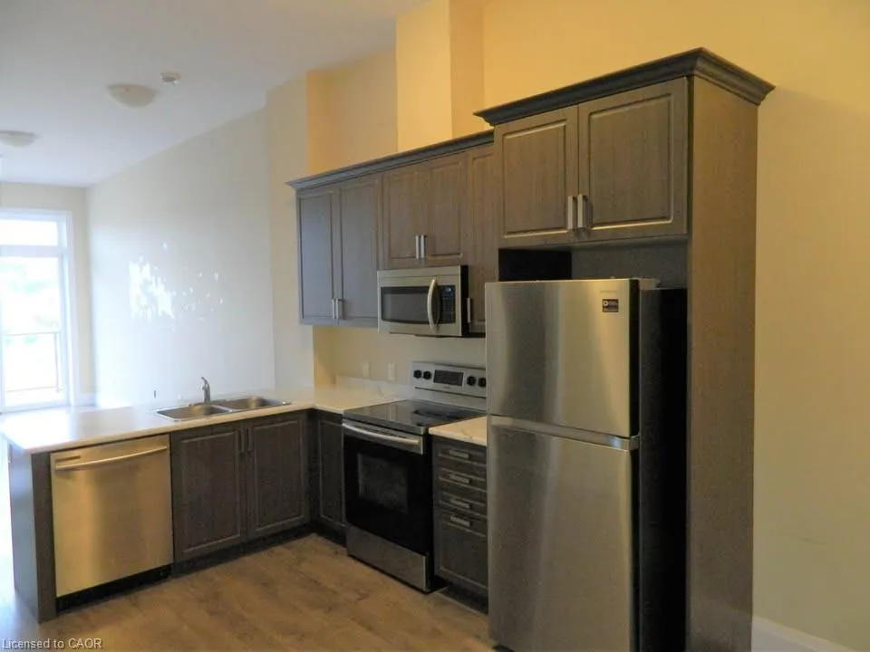85B Morrell Street, #220