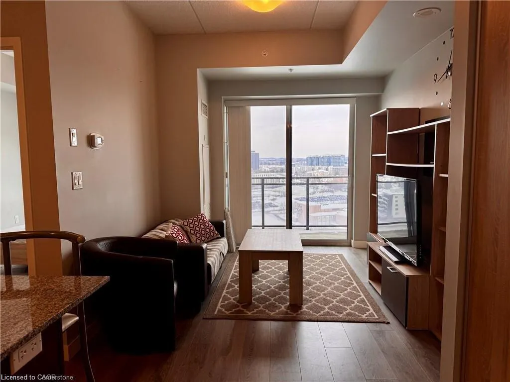 318 Spruce Street, #1808
