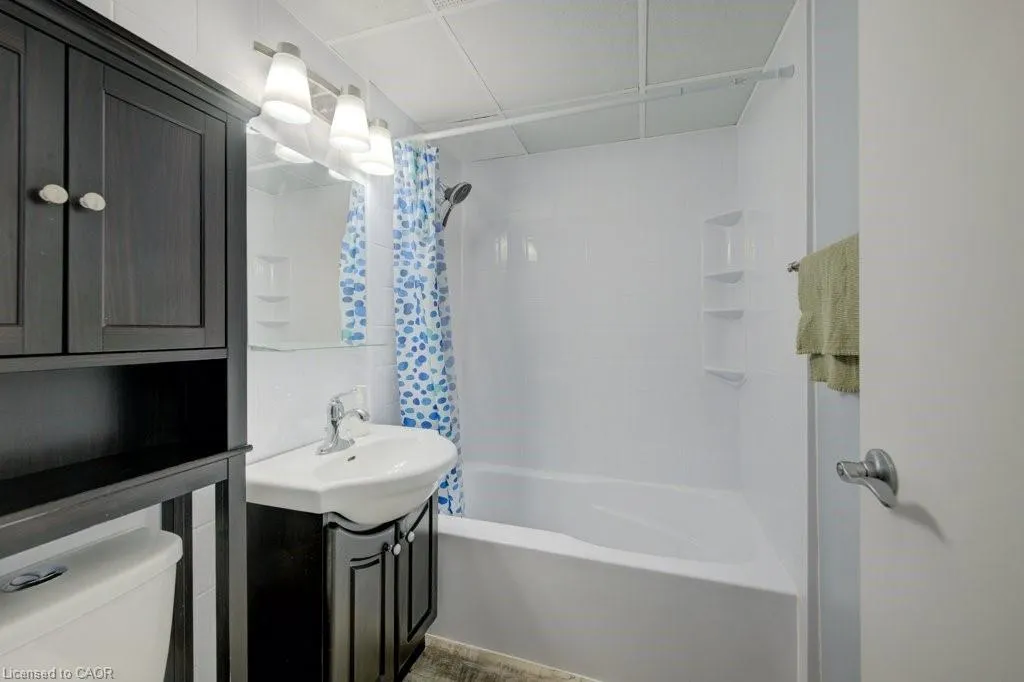 45 Westmount Road N, #602