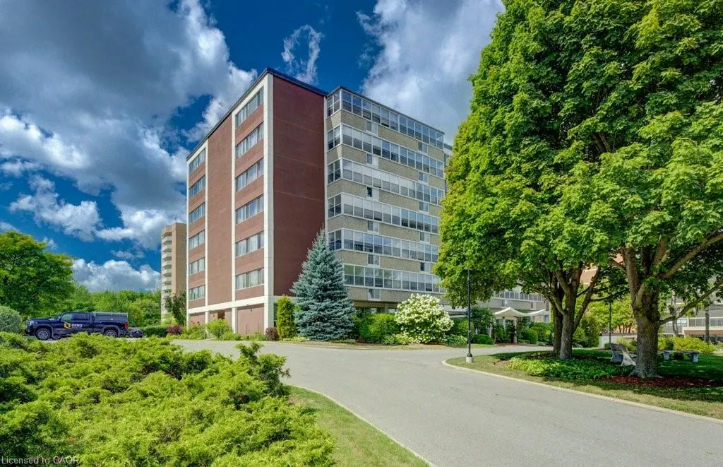 45 Westmount Road N, #602