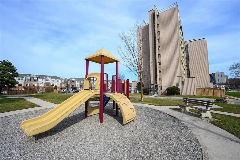 15 Albright Road, #811