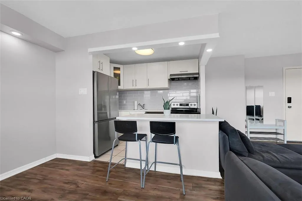 15 Albright Road, #811