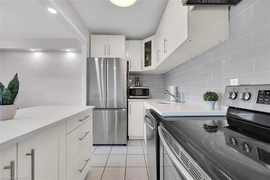 15 Albright Road, #811
