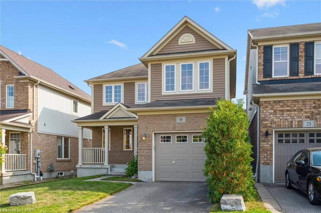 19 Horton Walk