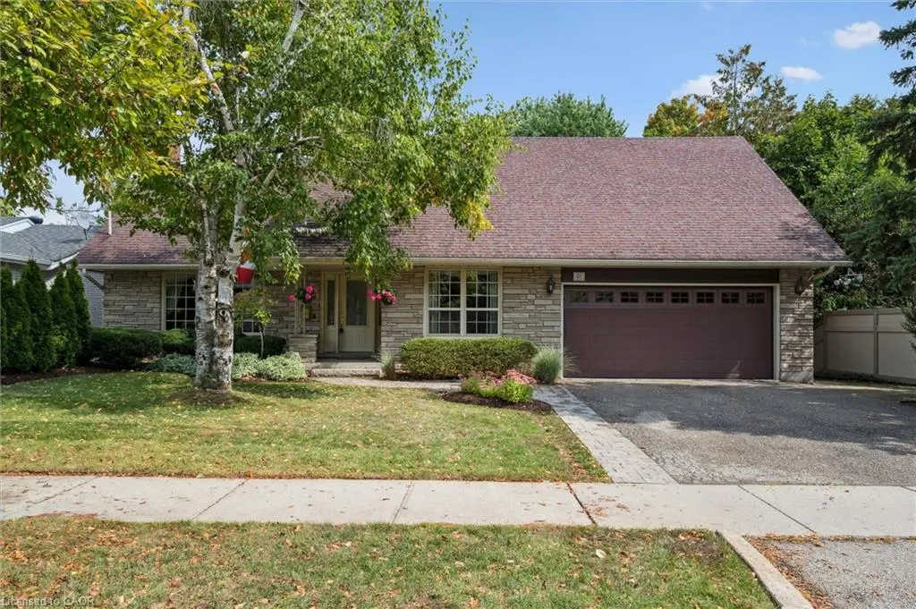 46 Larkspur Crescent