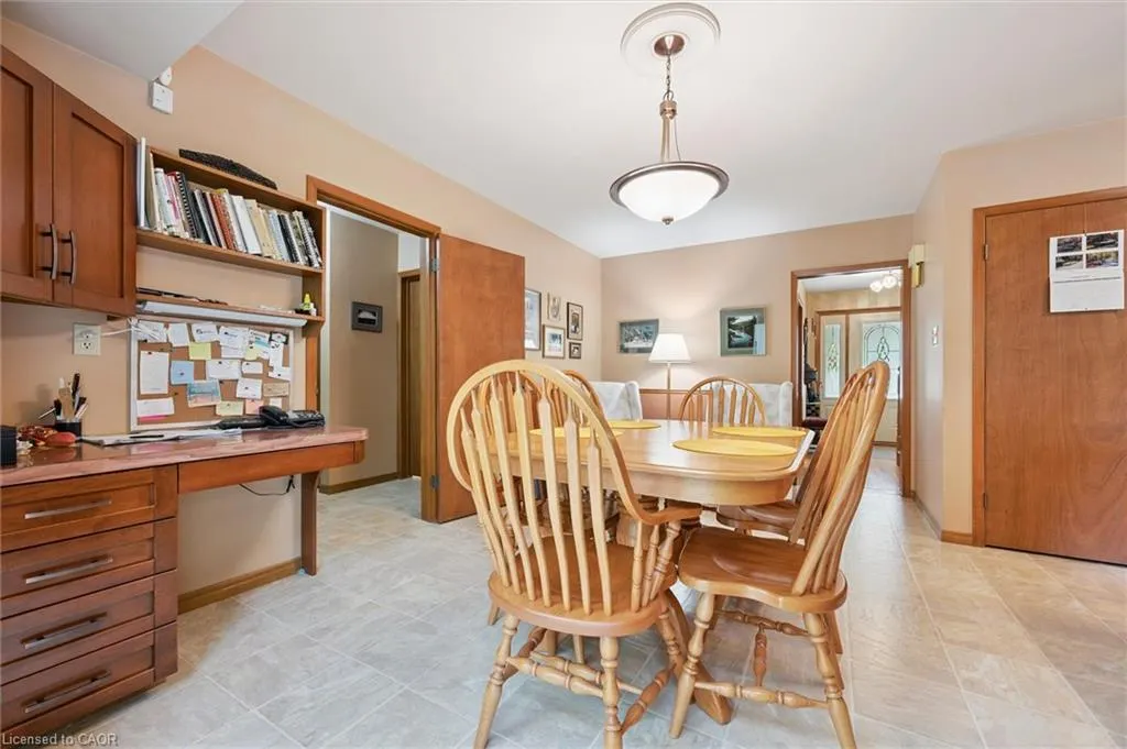 46 Larkspur Crescent
