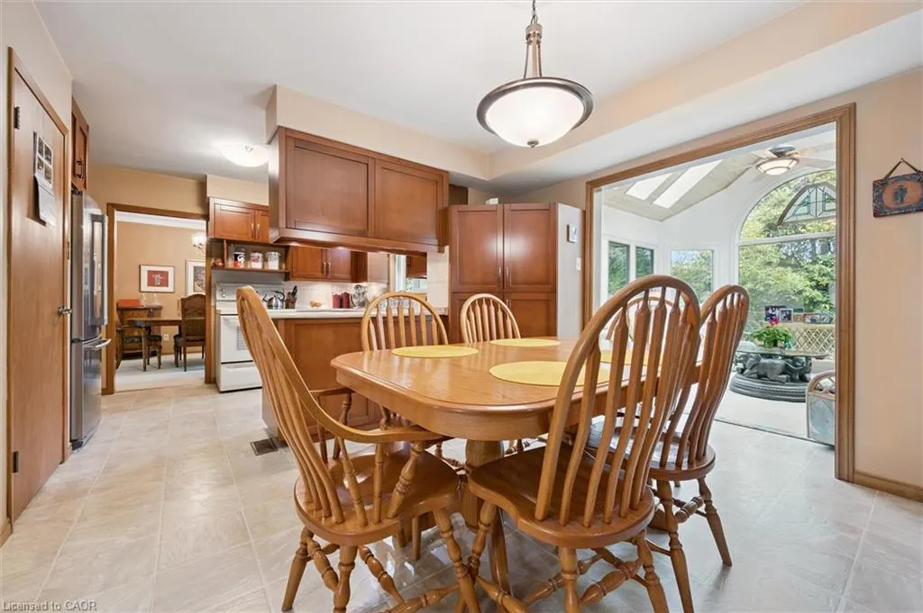 46 Larkspur Crescent