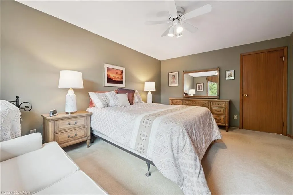 46 Larkspur Crescent