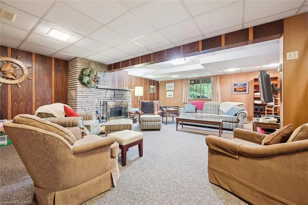 46 Larkspur Crescent