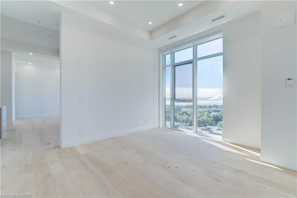 500 Brock Avenue, #2101