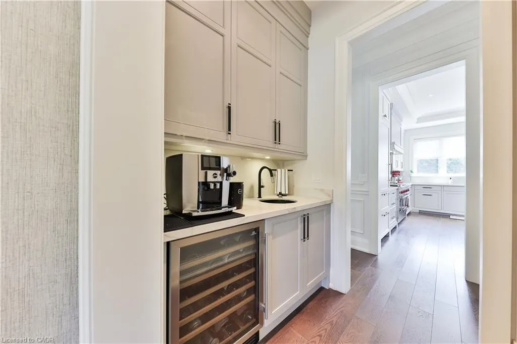 408 Saville Crescent
