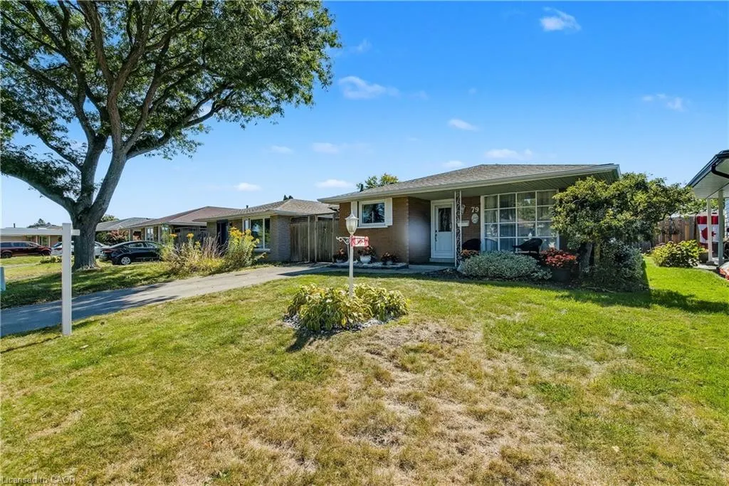 79 Gardiner Drive