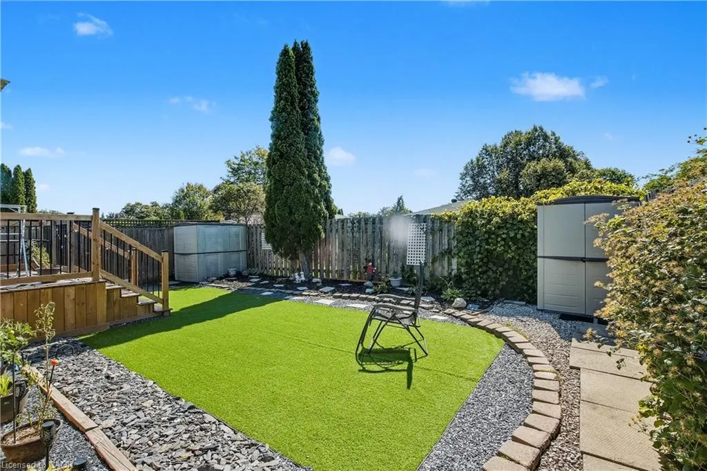 79 Gardiner Drive