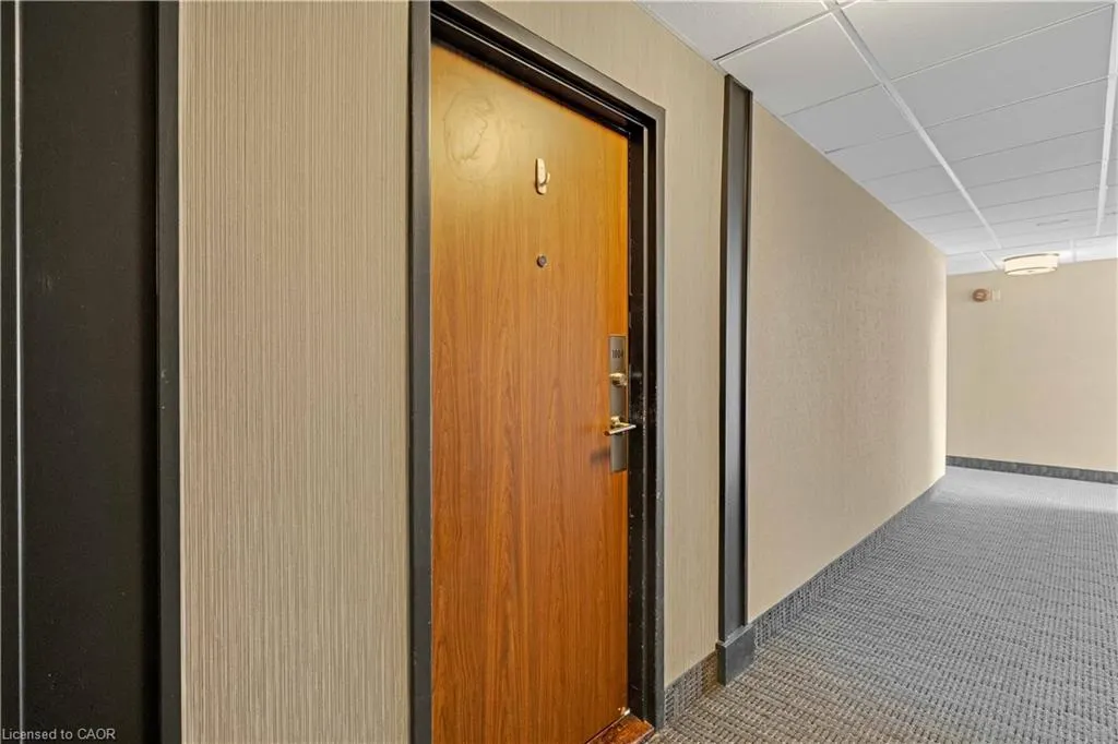 2301 Derry Road W, #1004