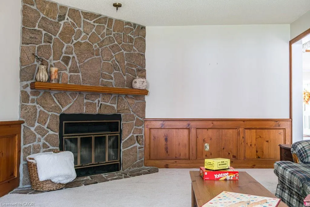 2127 Brays Lane