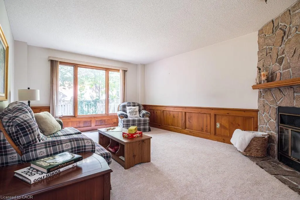 2127 Brays Lane