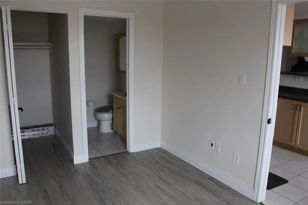 851 Queenston Road, #204