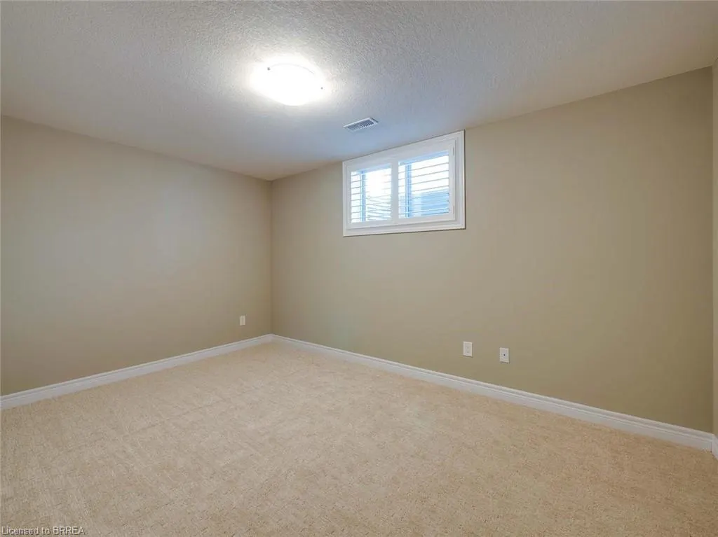 32 Patten Drive