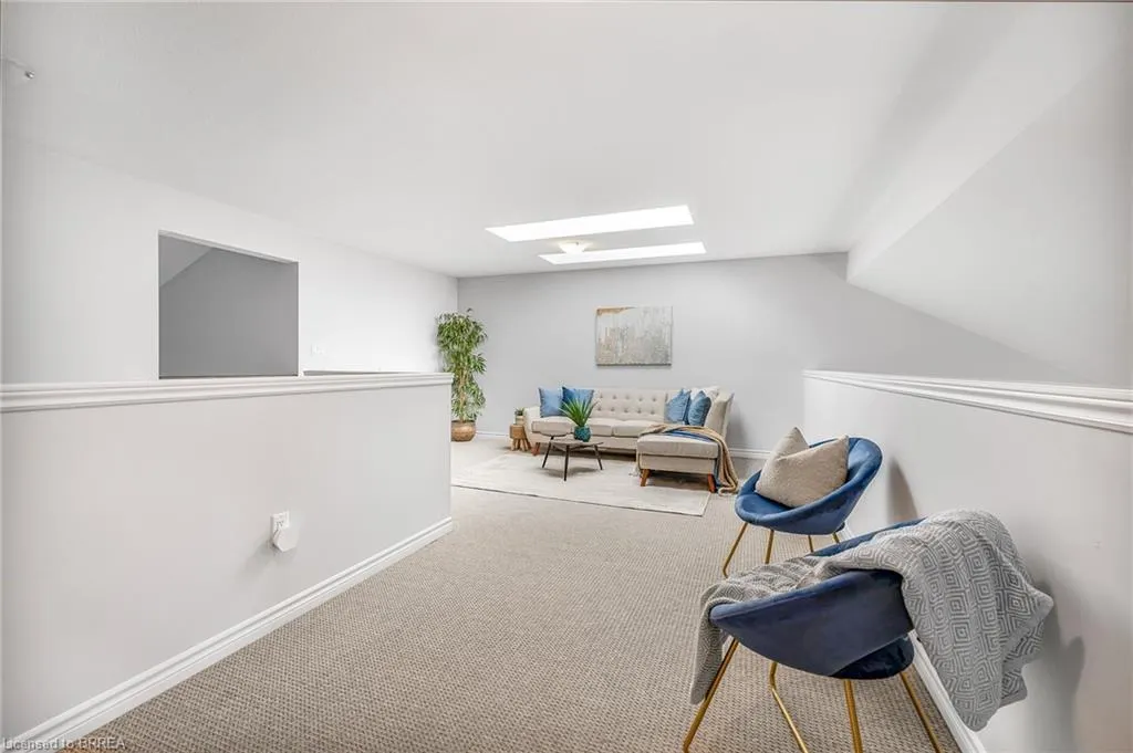 30 Bensley Lane
