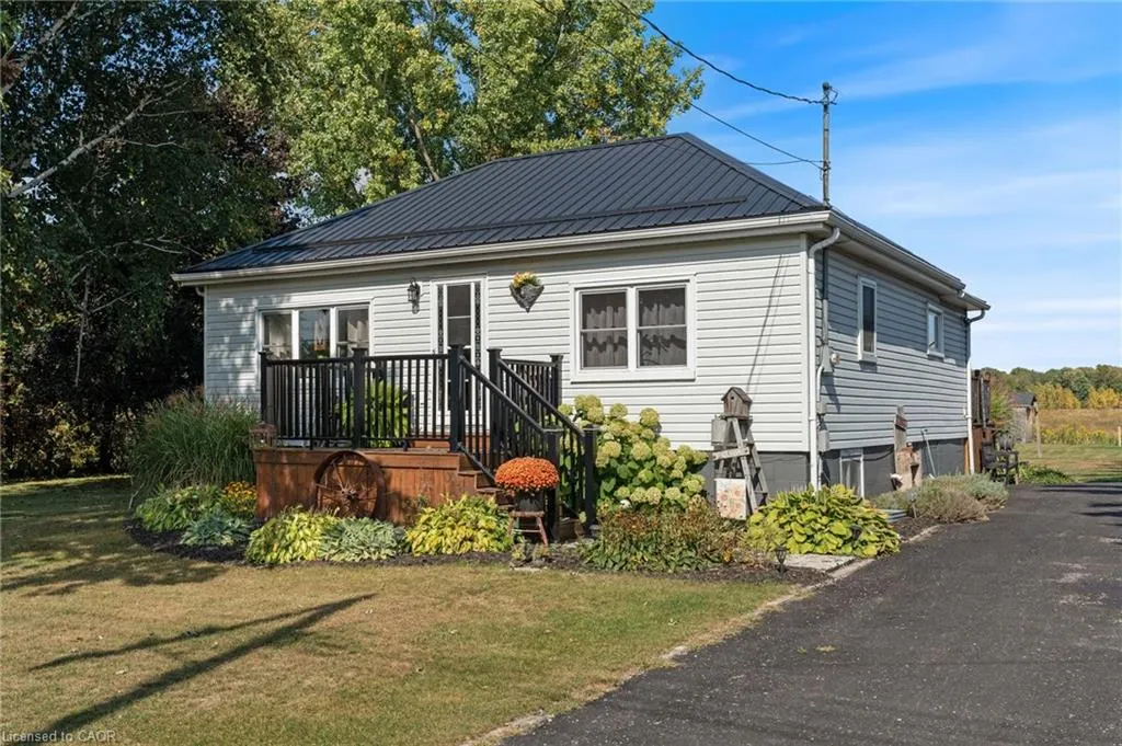 282 Townline Street