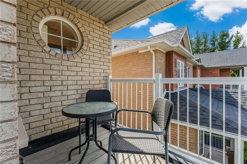 117 Glenmeadow Crescent