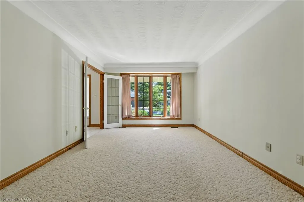 32 Deerpark Crescent