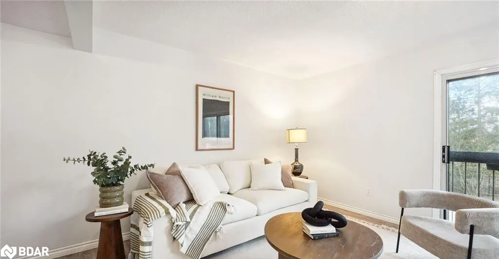 6855 Glen Erin Drive, #20