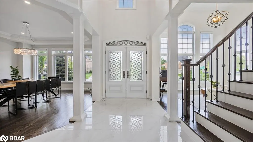 2 Copeland Crescent