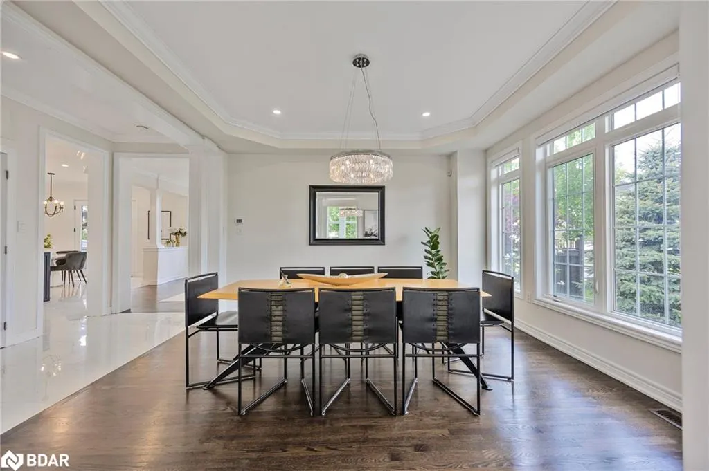 2 Copeland Crescent