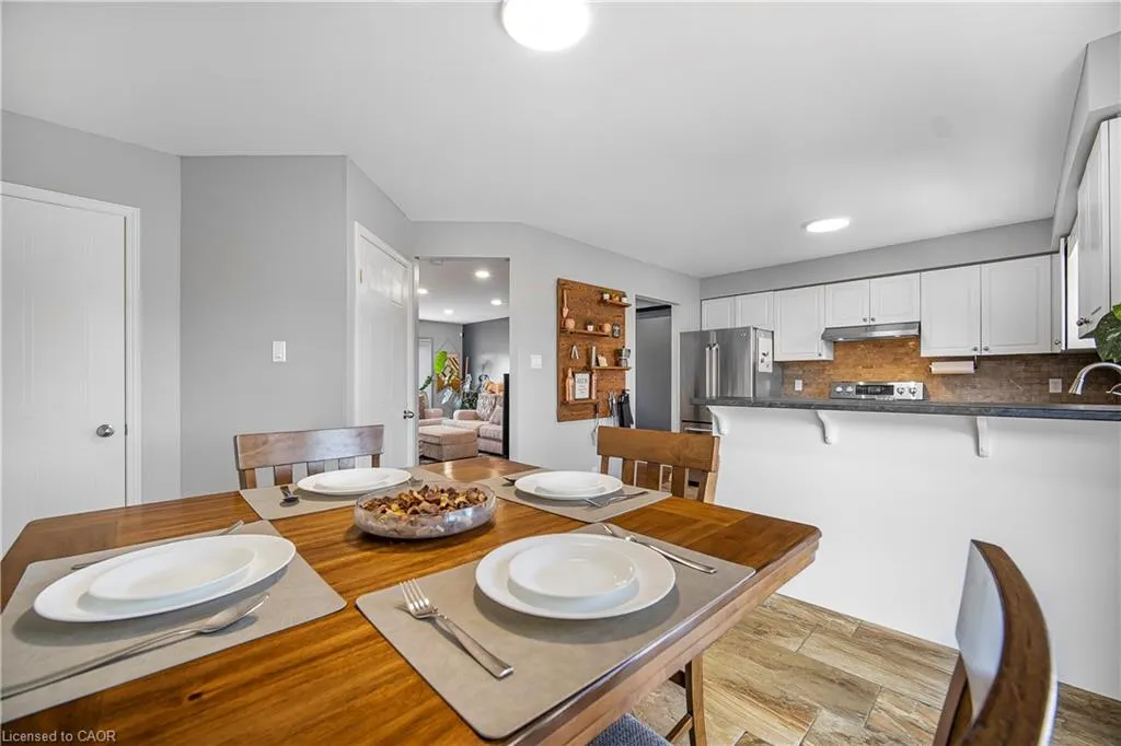 6 Eula White Place