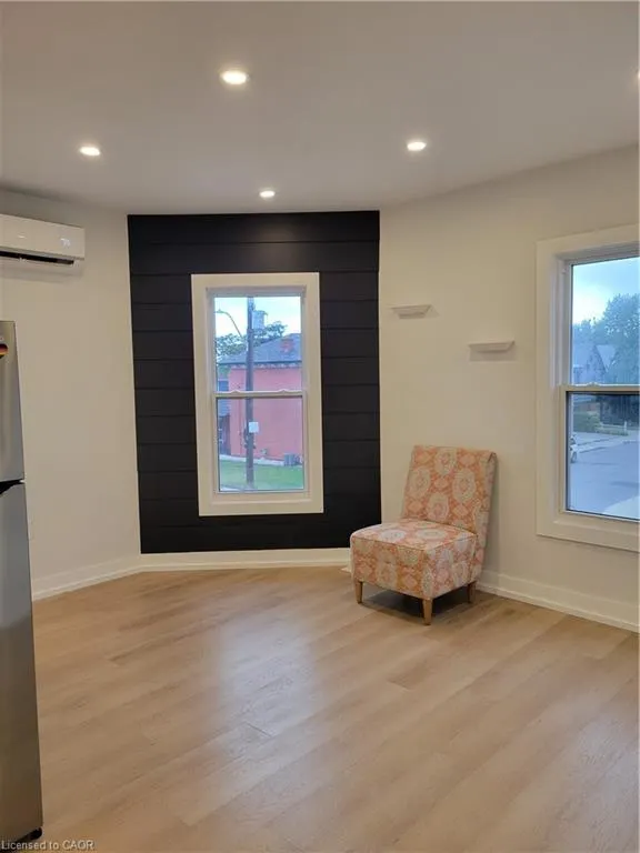 262 Robert Street, #2