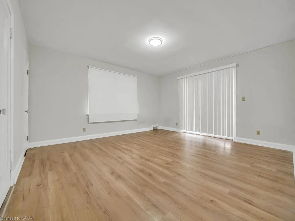 860 Vine Street